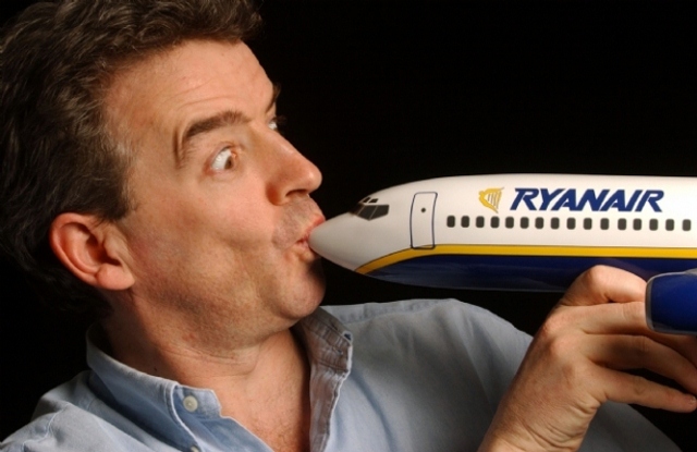 Ryanair, Parasını Koyacak Yer Bulamıyor