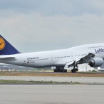 Boeing_747-8_Lufthansa_First_flight_havayolu