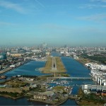 London_City_Airport_Zwart