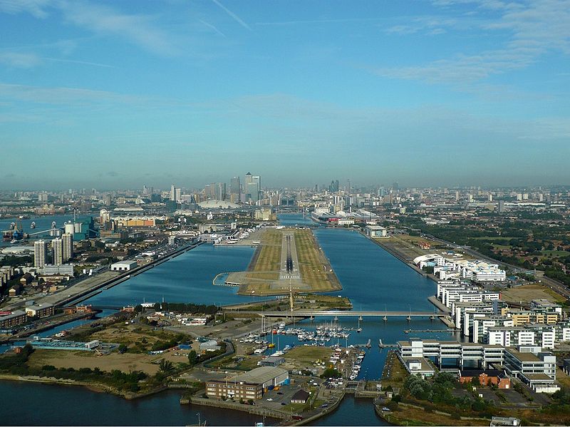 Londra City Havalimanı Satılıyor