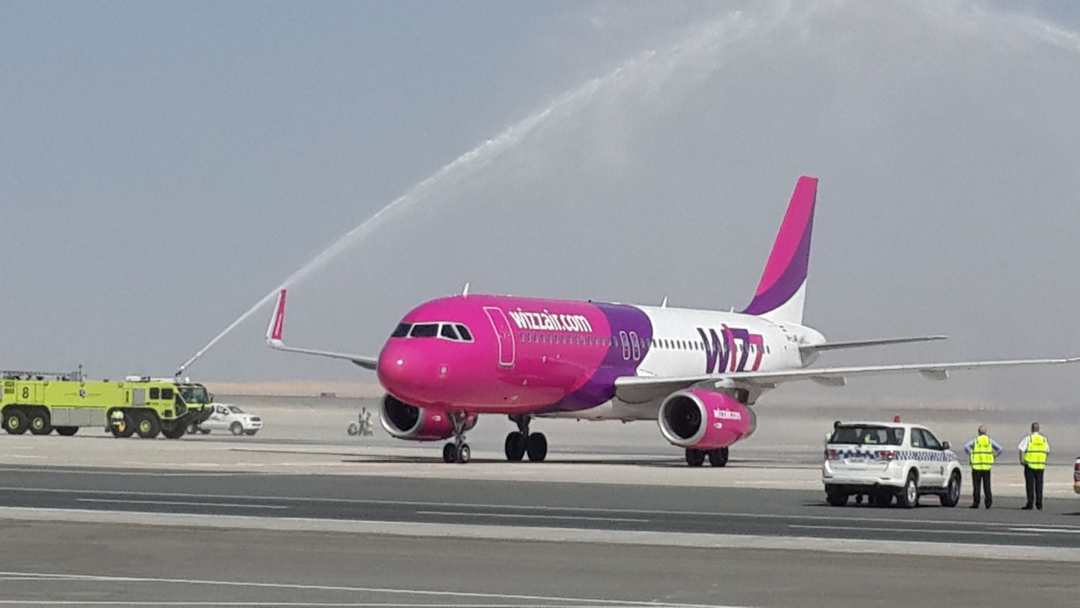 WizzAir_Dubai_Al Maktoum_opening_October 2013