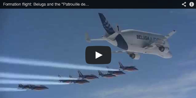 Formation flight: Beluga and the “Patrouille de France”
