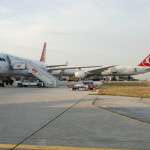 Turkish Airlines Airbus A320 TC-JLL
