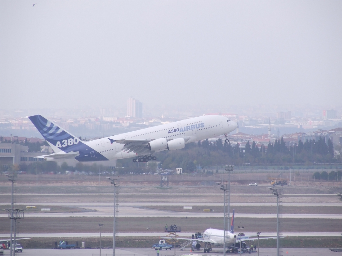 Havayolu Şirketlerine Göre Airbus A380�lerdeki Koltuk Sayısı Havayolu 101