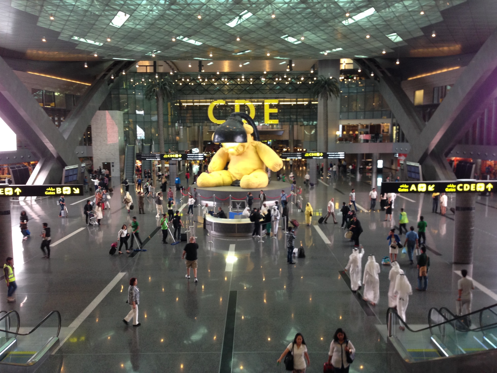 Take a 360 Tour of Hamad Airport in Doha with Qatar Airways