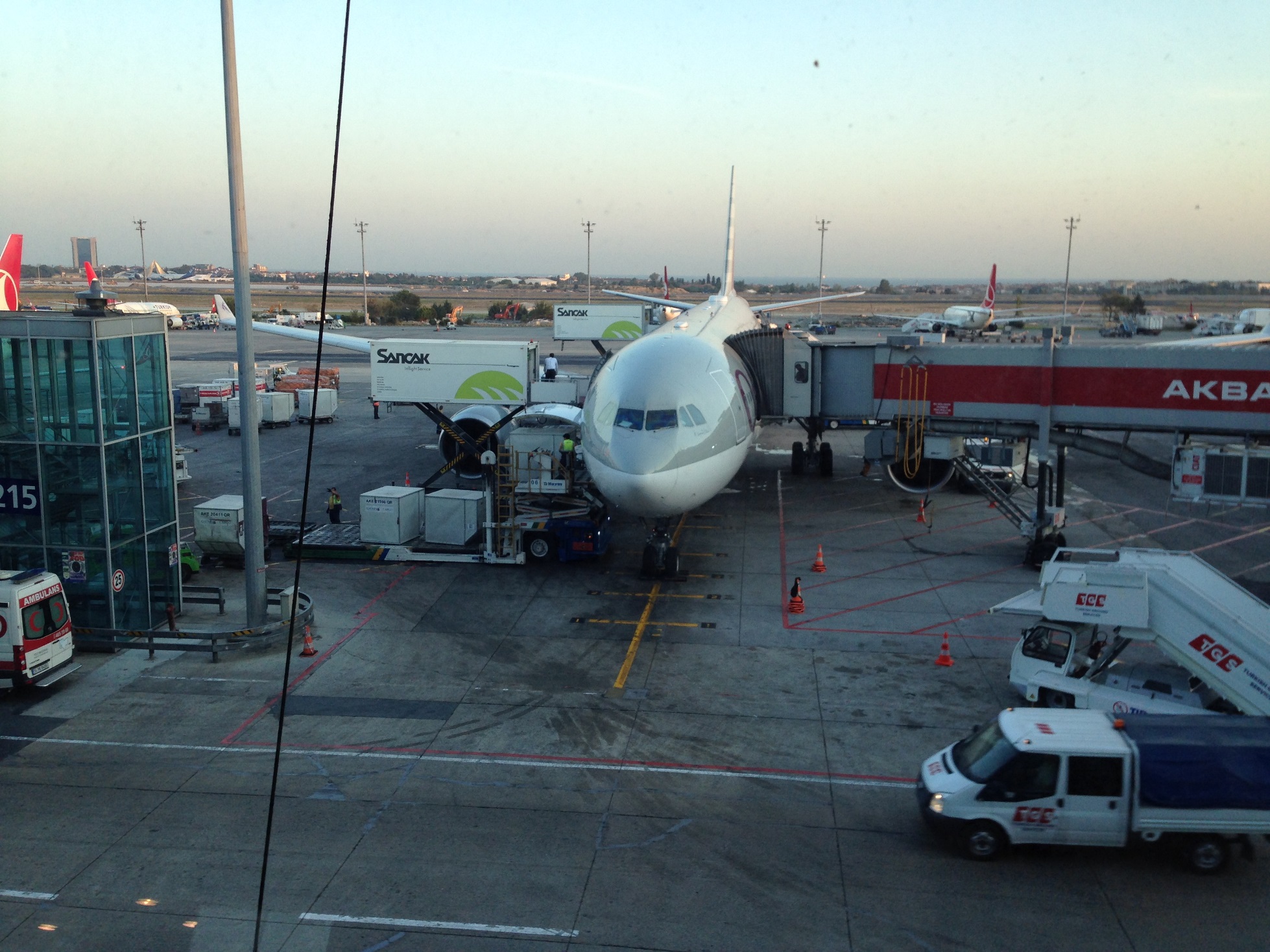Hyperlapse with Qatar Airways @ Istanbul Ataturk Airport