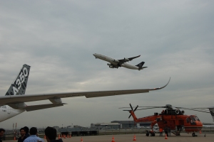 THY_Turkish Airlines_Airbus A340_TC-JDL_Sep 2014