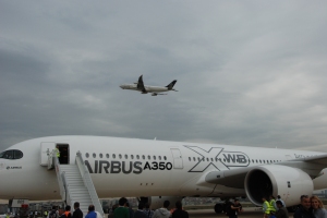 THY_Turkish Airlines_Airbus A340_TC-JDL_Sep 2014