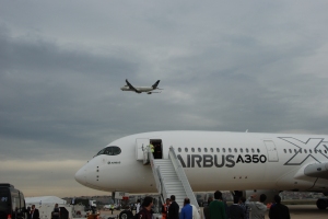 THY_Turkish Airlines_Airbus A340_TC-JDL_Sep 2014