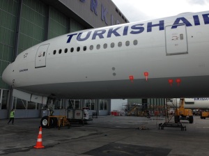 THY_Turkish Airlines_Boeing 777-300ER_TC-JJT_001