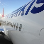 THY_Turkish Airlines_Boeing 777-300ER_TC-JJT_001