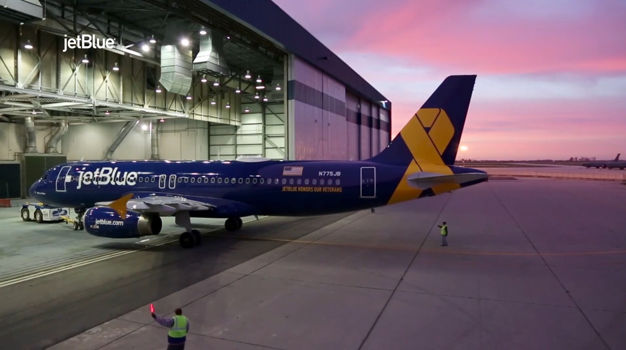 jetBlue – Proud to honor all who served