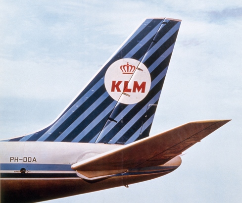 KLM_logo_after WWII_ball and stripes