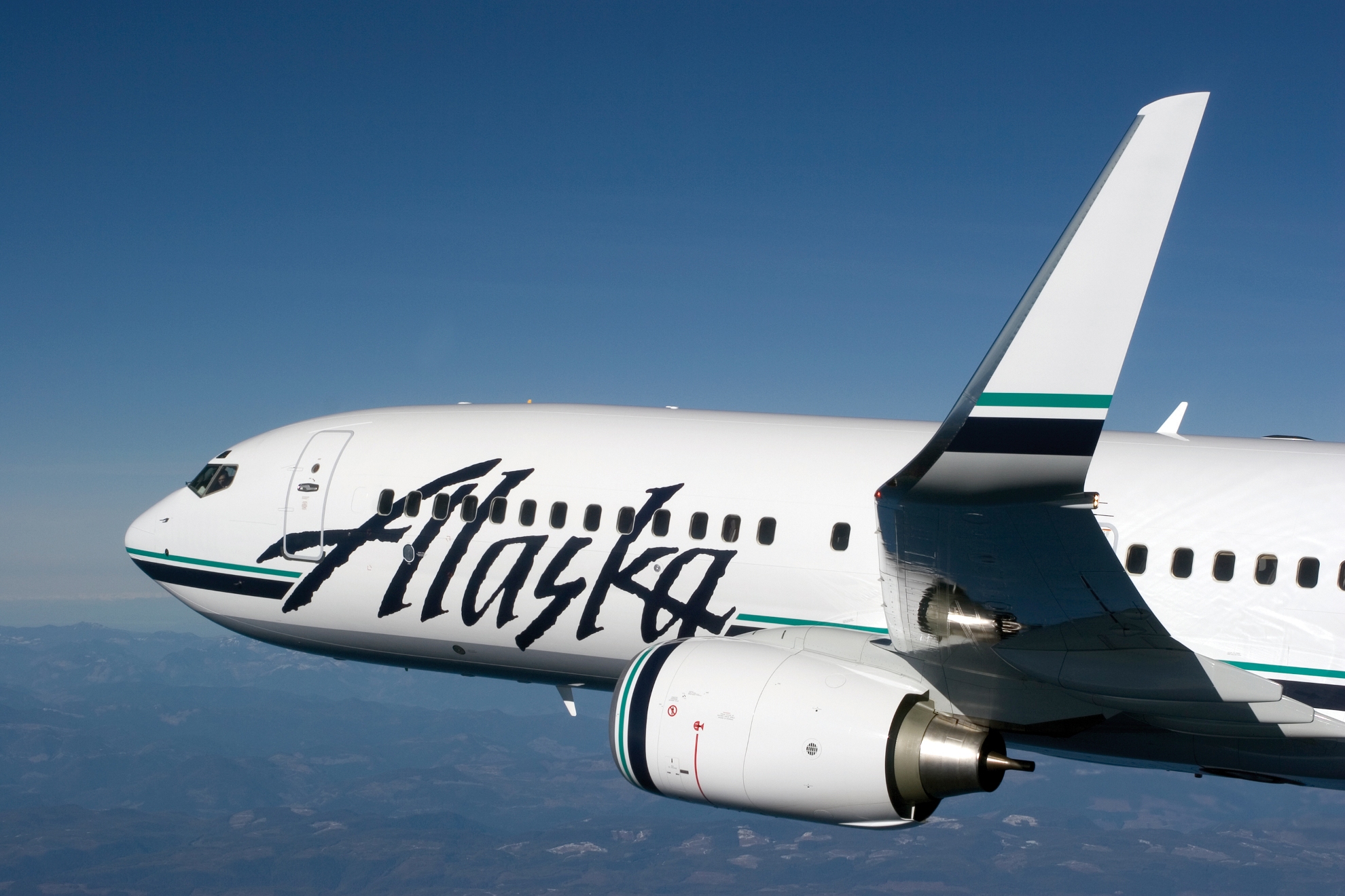 Alaska-Airlines_Boeing-B737_800
