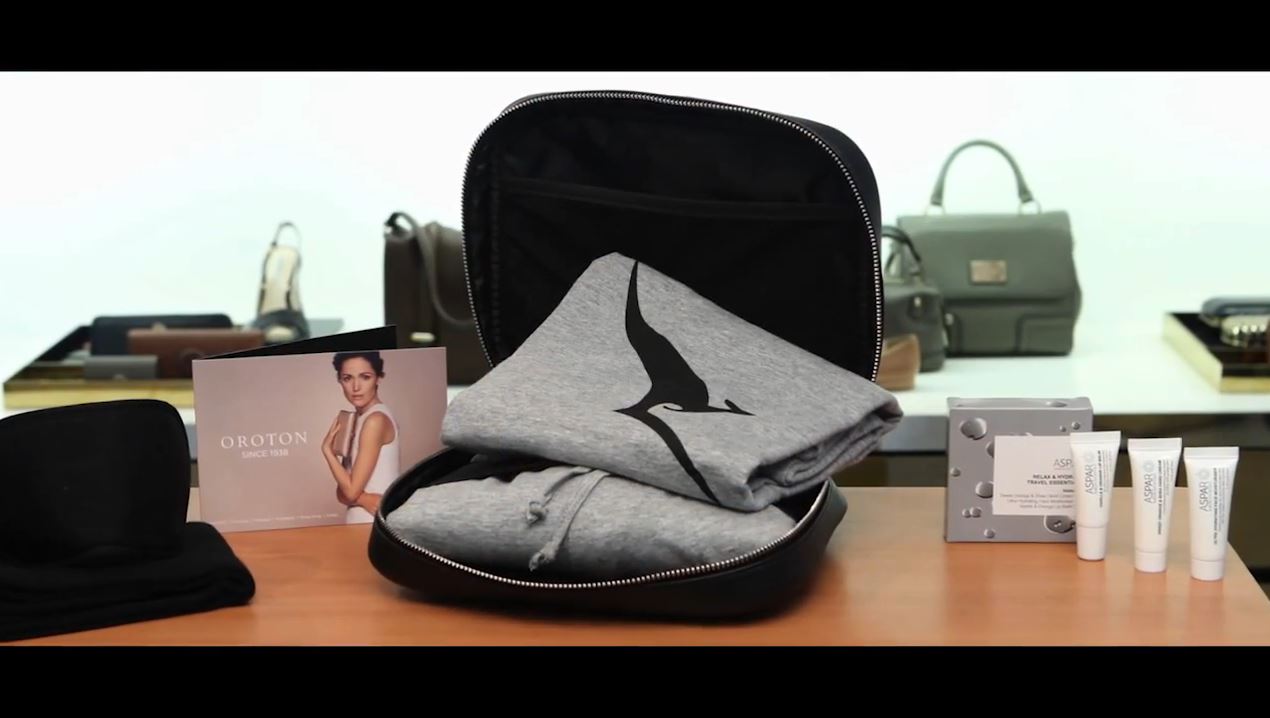 Qantas – New Oroton Business Amenity Kit