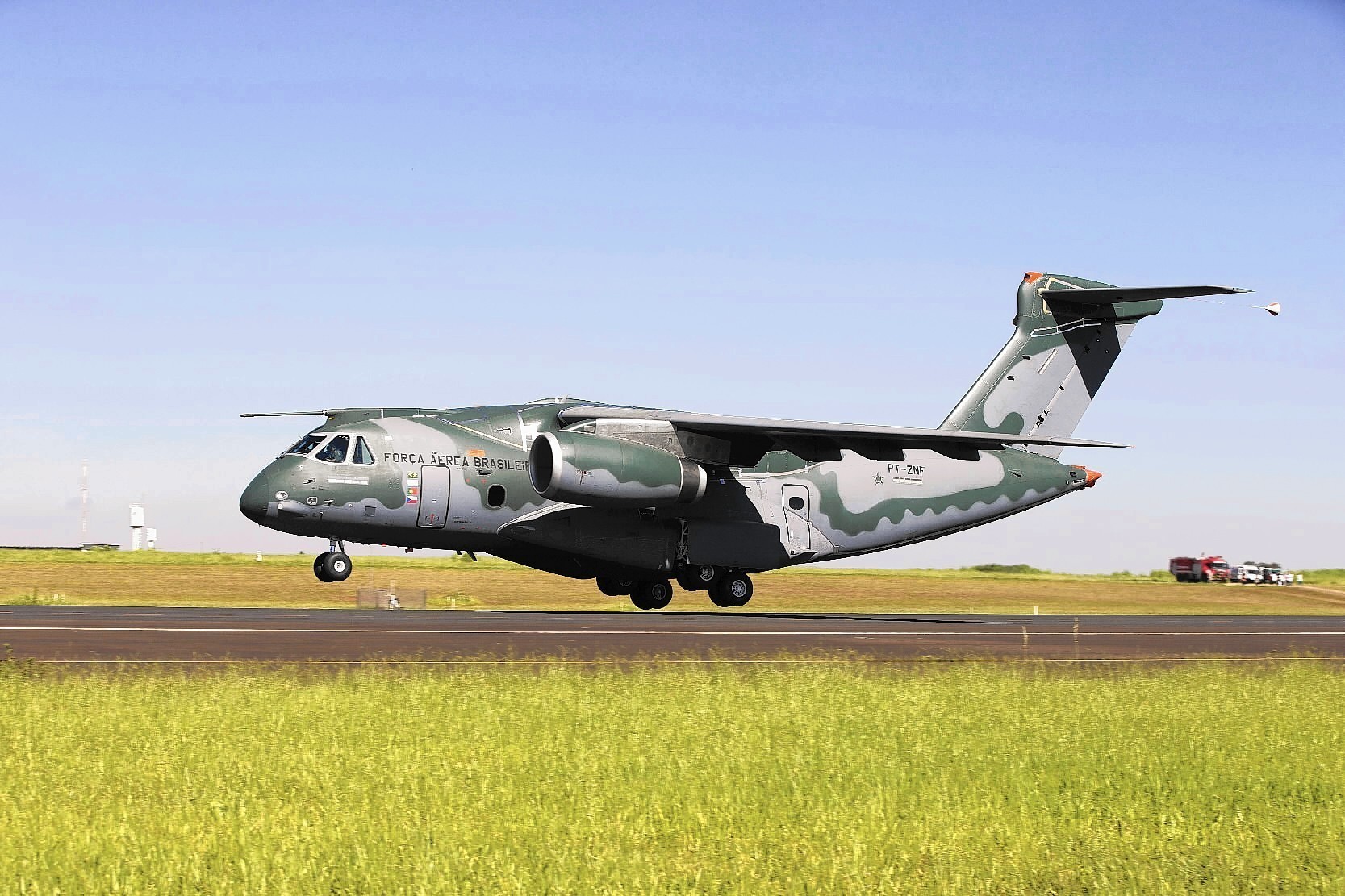 Embraer KC-390 First Flight_Feb 2015