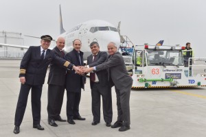 TaxiBot_Lufthansa_LEOS_Frankfurt_Airport_Pushback_Taxi