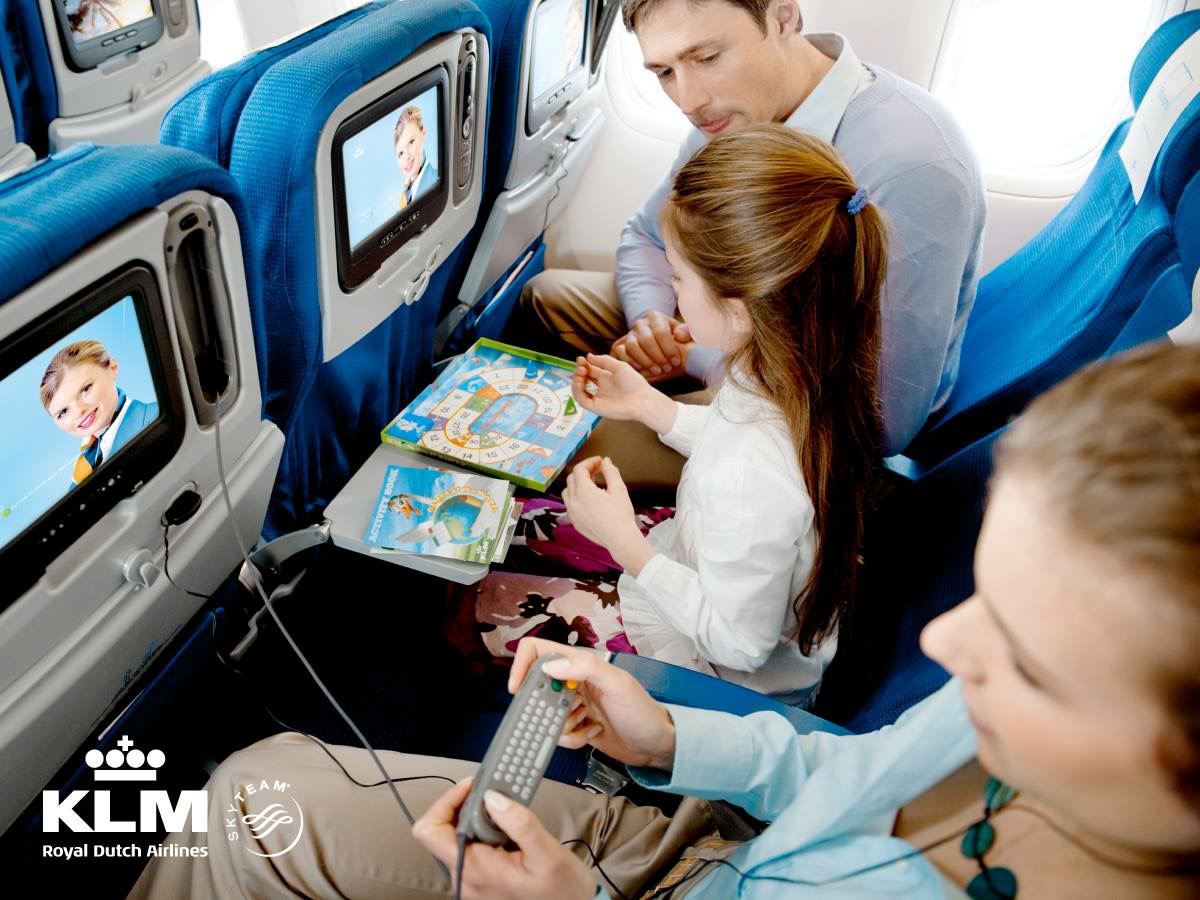 How aviation industry distracts fliers from cabin crush?