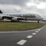Singapore Airlines_Airbus A380_9V-SKT_Frankfurt Airport_March 2015_006