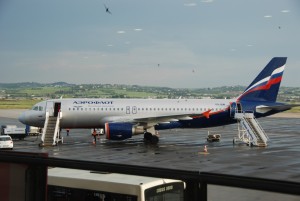 Aeroflot_Airbus A320_VQ-BIW_Thessaloniki Airport_May 2015_001