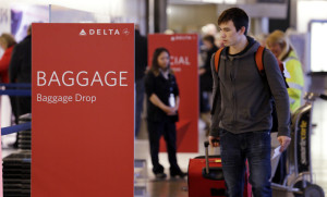 Delta-Air-Lines_baggage-drop