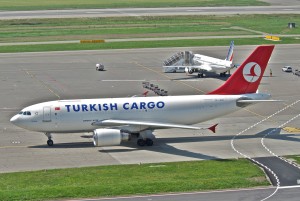 THY_Turkish_Airlines_Cargo_Airbus_A310-300F_TC-JCZ@ZRH;11.08.2012_673ak_(7761731376)