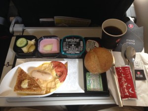 Turkish-Airlines_THY_Inflight-Food_IST-BLQ_Economy-Class_May-2015_001
