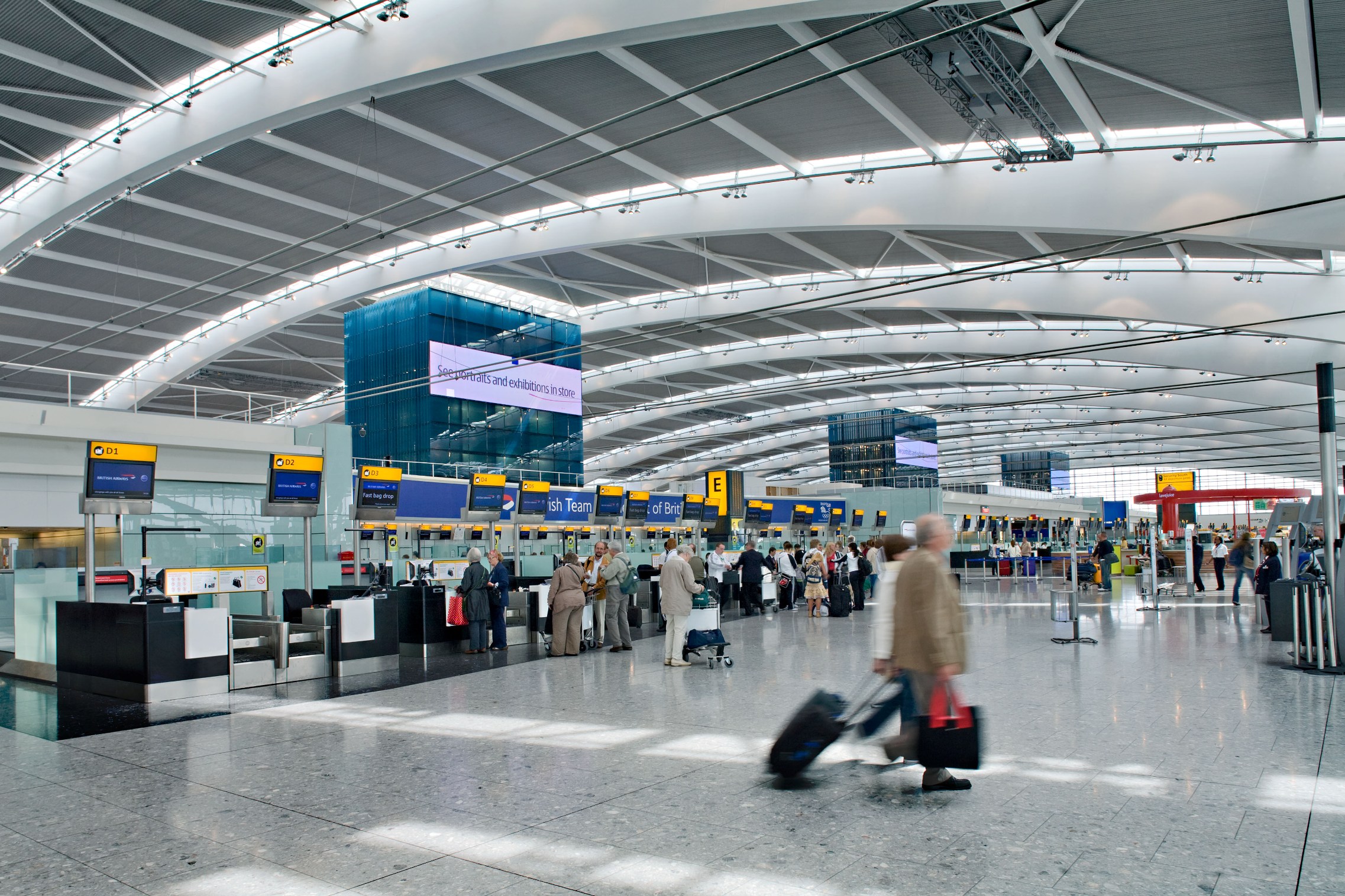 London Heathrow Terminal 5_001