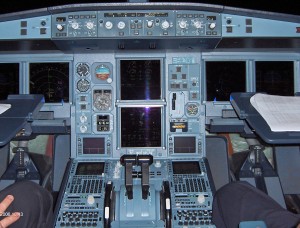 THY_Turkish Airlines_Airbus A330_cockpit_TC-JND