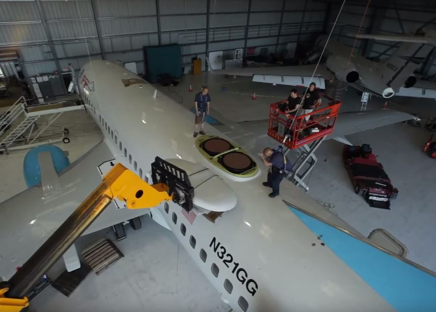 Installation of gogo Satellite Unit on a Boeing 737