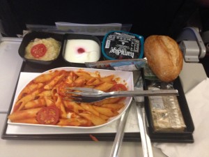 THY_Turkish Airlines_Inflight Food_Economy Class_Hamburg-Istanbul_Aug 2015