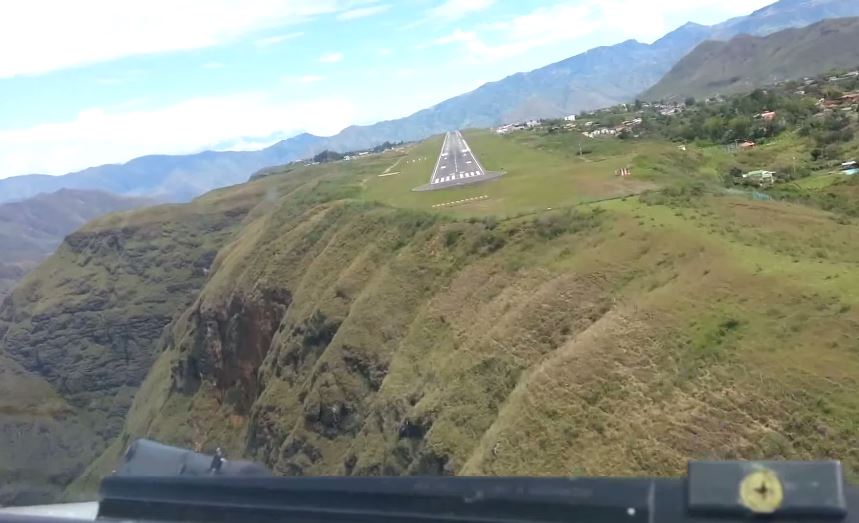 Dangerous Landing @ Antonio Nariño Airport