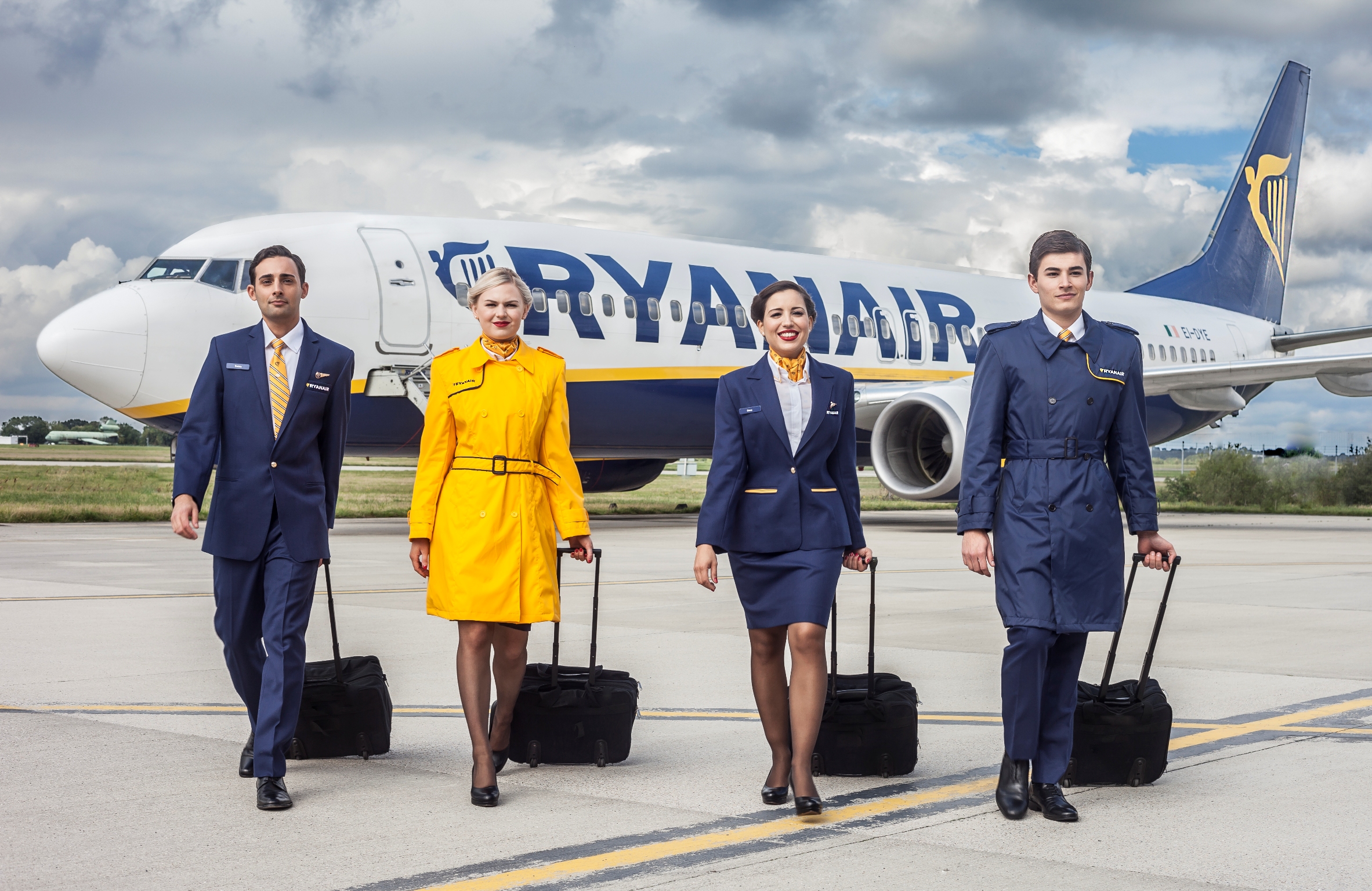 Ryanair Cabin Crew Calendar 2016