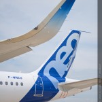 Airbus_A320neo_sharklet_tail