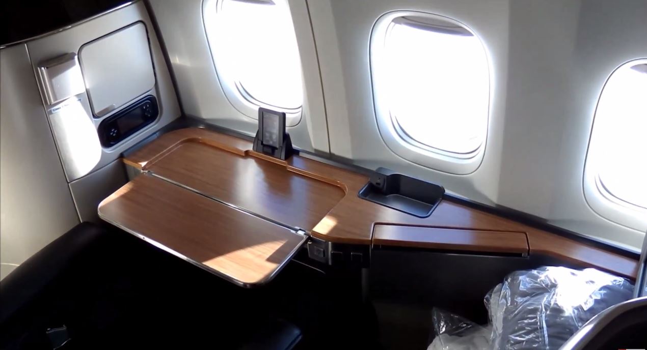 American Airlines First Class Inflight Experience