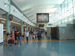 Auckland_Airport_AKL_In_Main_Hall