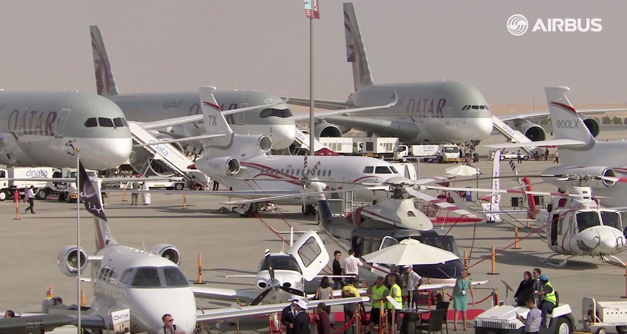 Dubai Airshow 2015: Day 1 highlights