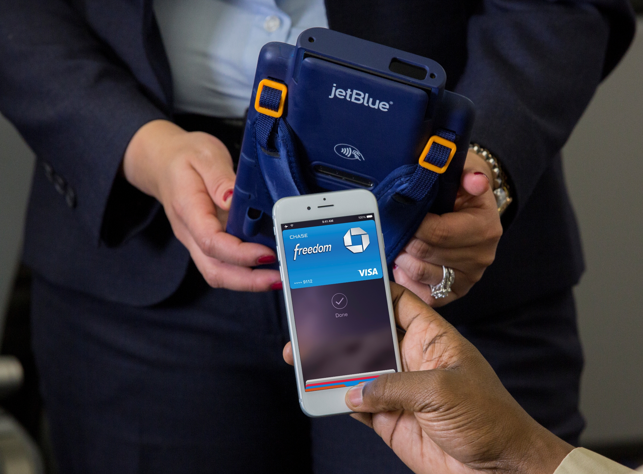 jetBlue, “Apple Pay” Kullanan İlk Havayolu Şirketi Oldu