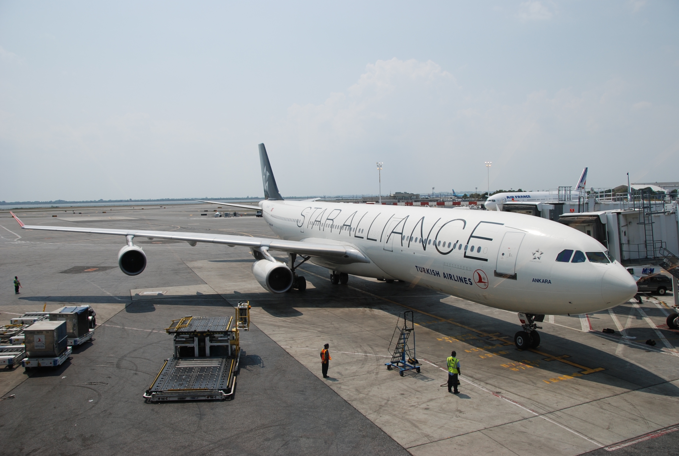 THY_Turkish Airlines_Airbus A340_TC-JDL_New York JFK_Jul 2008