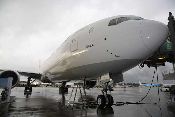 THY Filosuna Katılan Boeing 777’nin Teslimat Uçuşu