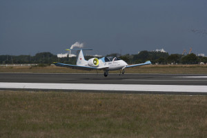 Airbus Group’s E-Fan technology demonstrator became the world’s first all-electric two engine aircraft taking off by its own power to successfully cross the Channel on 10 July 2015, some 106 years after Louis Blériot’s epic flight. Here landing in Calais.