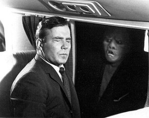 Twilight Zone_Nightmare at 20,000 Feet_gremlin_window_William Shatner