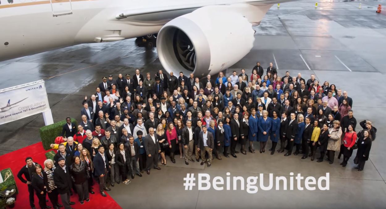 United – Employees Bring Home a New Boeing 787-9