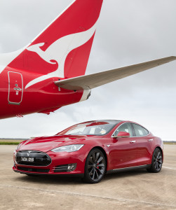 Qantas_Boeing 737_aircraft_Tesla_Model S P90D_electric car