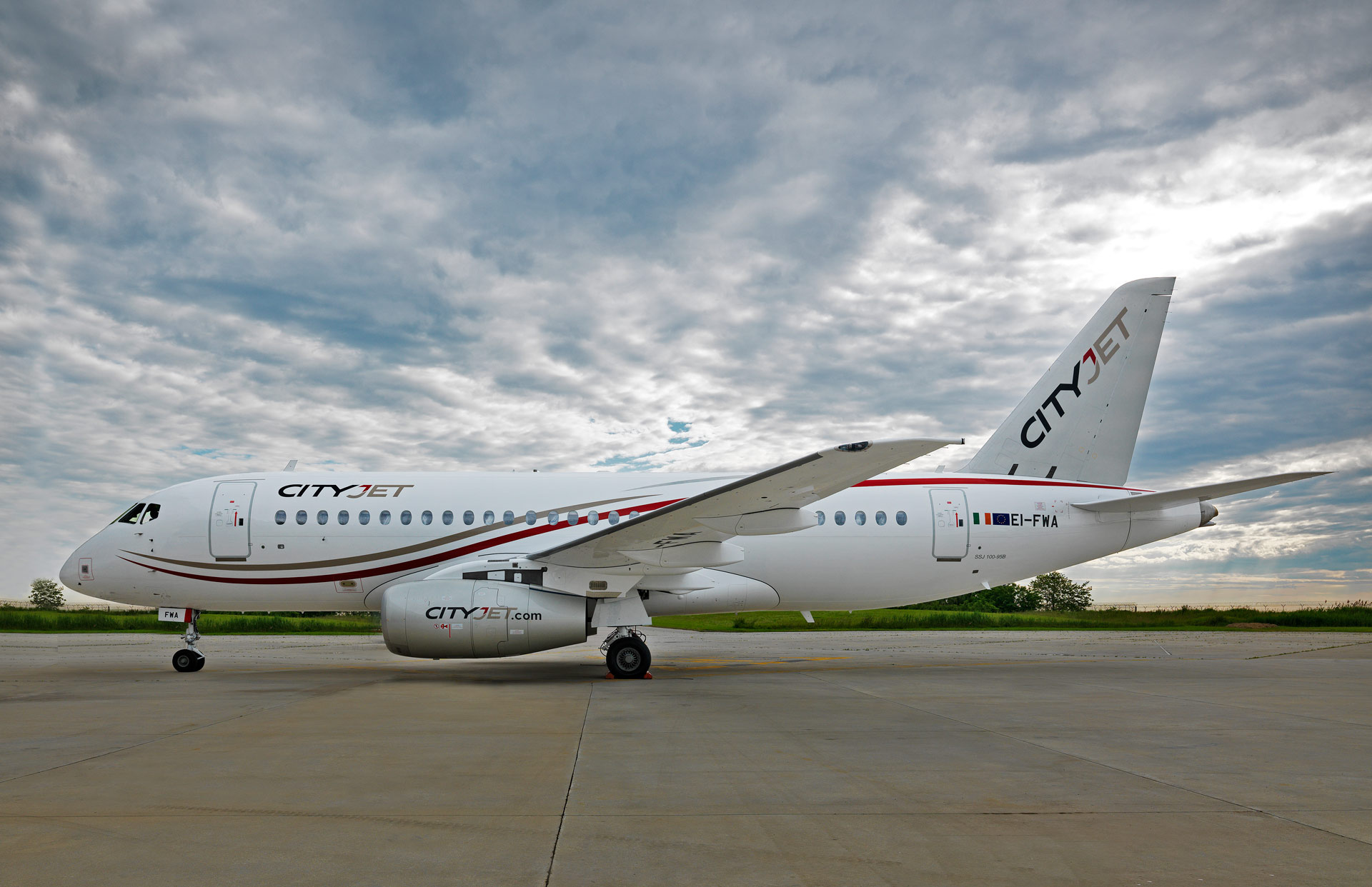 Sukhoi Superjet 100, Artık Batı Avrupa’da