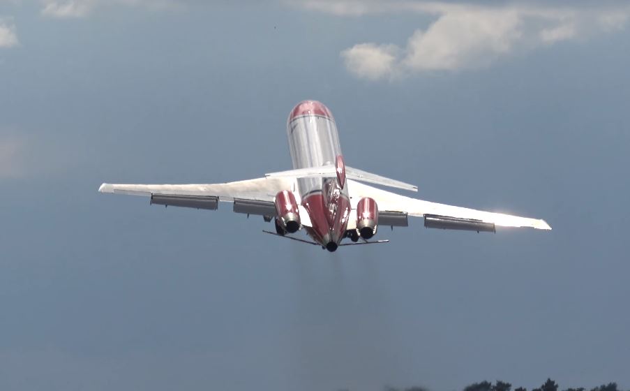 Boeing 727 Flight Demonstration – Farnborough Airshow 2016