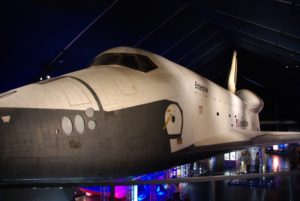 intrepid-sea-air-space-museum_space-shuttle-enterprise_003