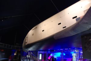 intrepid-sea-air-space-museum_space-shuttle-enterprise_005