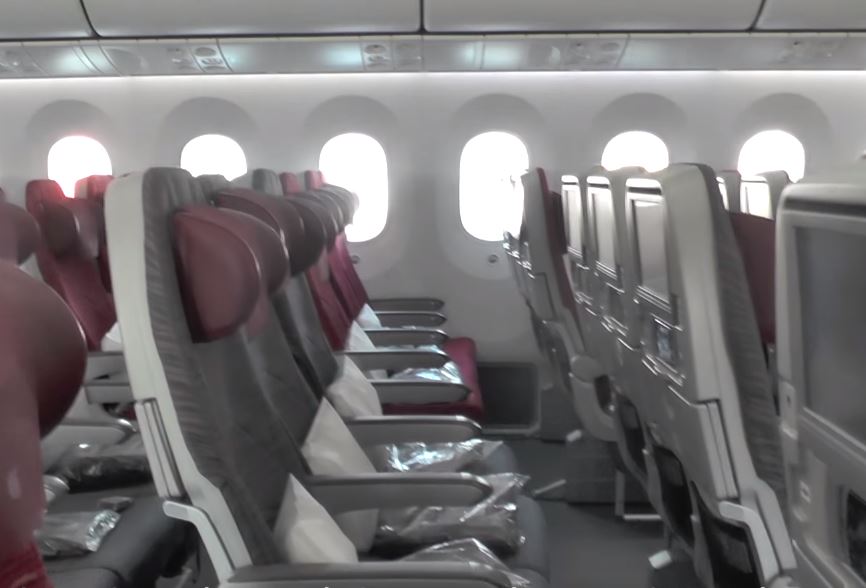 Seat Review | Qatar Airways Economy Class (Boeing 787)