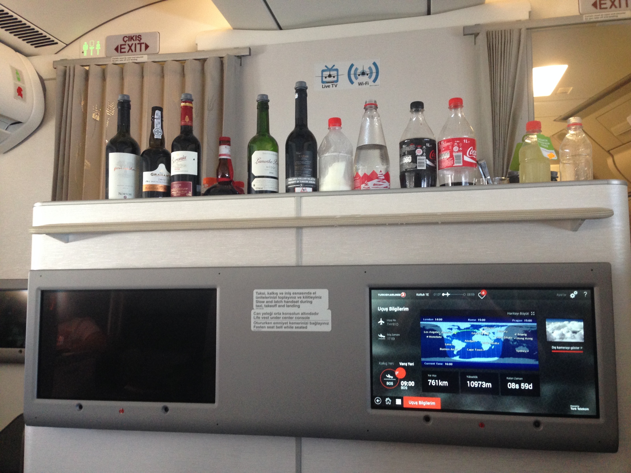 Uçakta İçki İçmenin İnsan Vücuduna Olan Etkileri